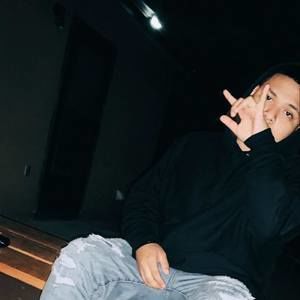 Meet your Posher, Ethan